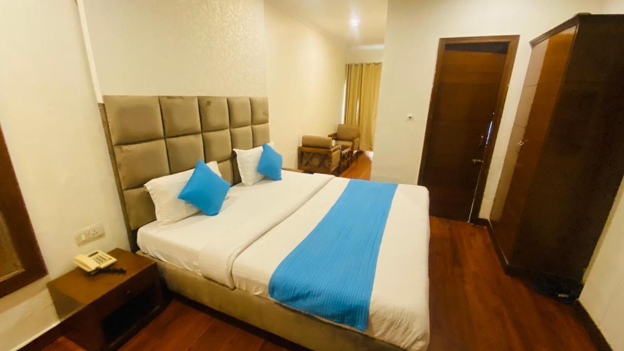 Hotel Landmark Chandīgarh المظهر الخارجي الصورة
