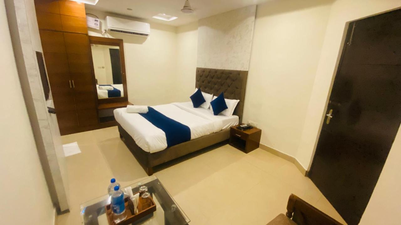 Hotel Landmark Chandīgarh المظهر الخارجي الصورة