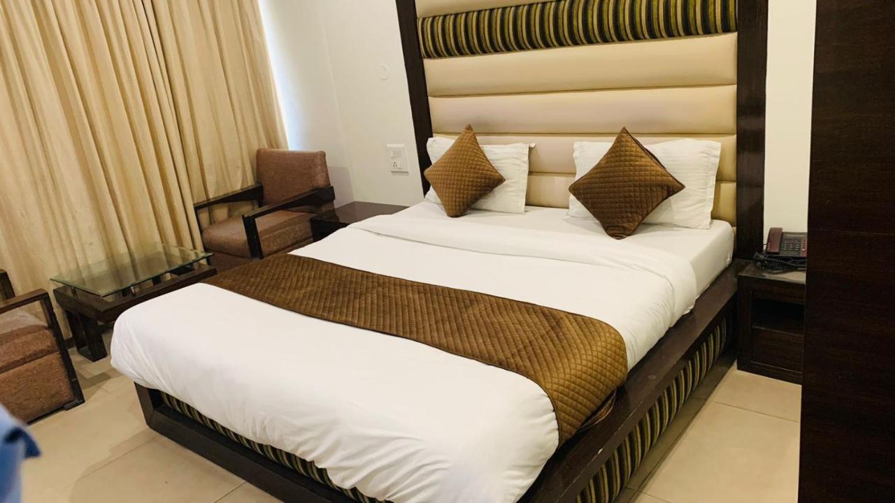 Hotel Landmark Chandīgarh المظهر الخارجي الصورة